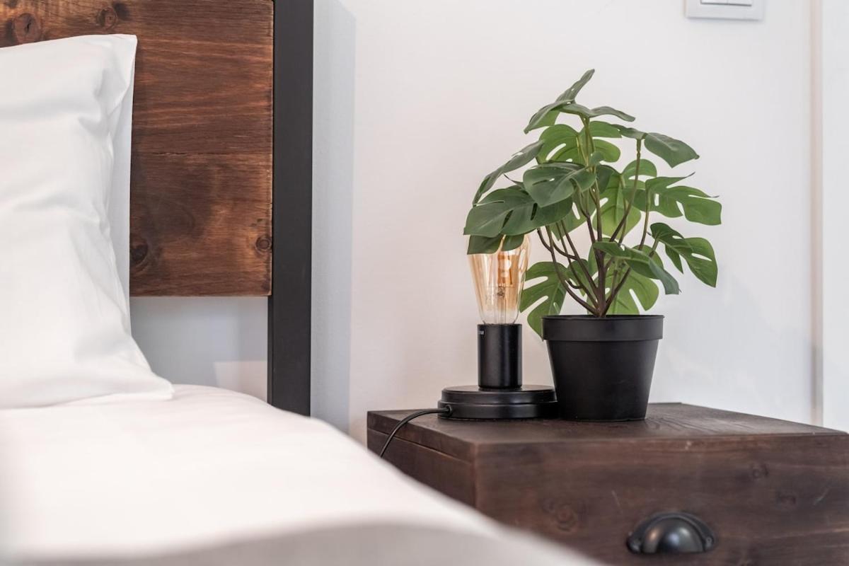 Appartement Lovely 2 Bed In The Heart Of With Ac Lisboa